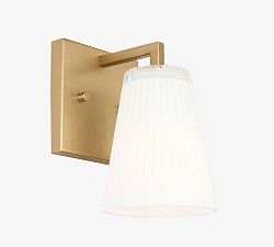 Wilbert Fluted Glass Single Sconce (7")