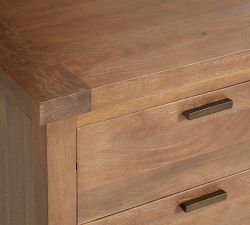 Reed 4-Drawer Dresser (28.5")