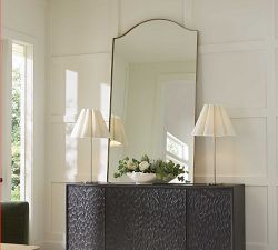 Caroline Mirror