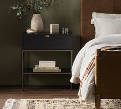 Graham Nightstand (24")