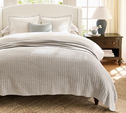 Cozy Ribbed Blanket