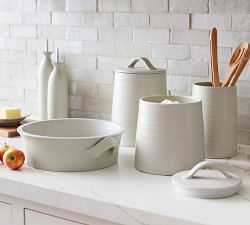 Farmstead Stoneware Utensil Holder