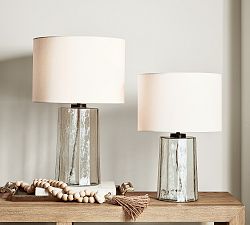 Ontario Glass Table Lamp (22")