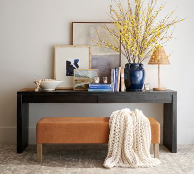 Pismo Entryway 