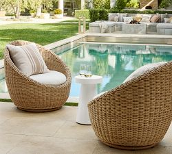 Huntington Petite Wicker Swivel Outdoor Papasan