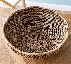Rattan Scalloped Edge Decorative Bowl