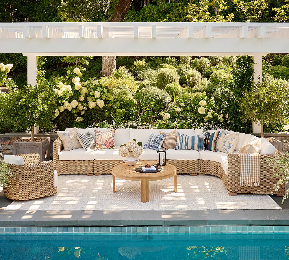Huntington Wicker Square Arm 6-Piece Outdoor Sectional (137") by Pottery Barn