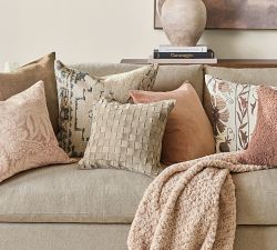 Diamond Ridge Faux Fur Throw