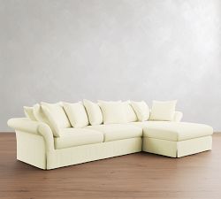 Windsor Slipcovered Chaise Sectional (132"&ndash;144")