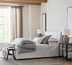 Maddox Petite Terra Cotta Table Lamp (24")
