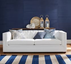 Chesterfield Square Arm Sofa (69"&ndash;94")