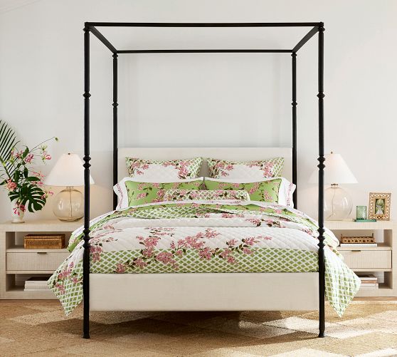 Monique Lhuillier Garden Trellis Quilt by Pottery Barn