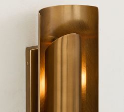 Vale Sculptural Outdoor Sconce (18")