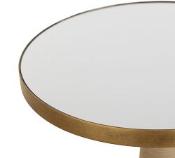 Corbel Round Accent Table (16")