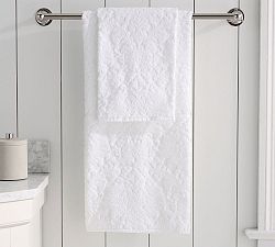 Jacquard Medallion Aerospin™ Quick-Dry Sculpted Bath Towel