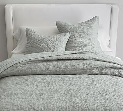 Open Box: Belgian Flax Linen Handcrafted Quilt, Twin/Twin XL - Mineral Blue