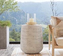 Mays Concrete Round Outdoor End Table (19")