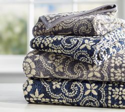 Indah Jacquard Towel