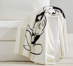 Disney Mickey Mouse Sherpa Throw