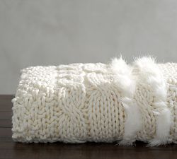 Cableknit with Faux Fur Throw