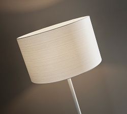 Lee Floor Lamp (60")