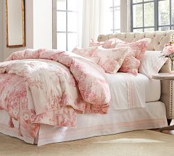 Monique Lhuillier Rose Bouquet Floral Print Cotton Quilt &amp; Shams