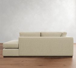 Carmel Slim Arm Wood Base Return Bumper Sectional (112"&ndash;124")