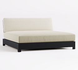 Malibu Metal Platform Outdoor Daybed