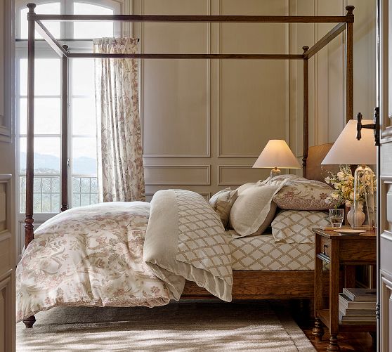 Kravet Meadow Bouquet Duvet Cover