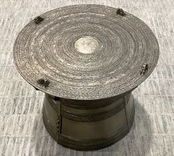 Open Box: Frog Drum Round Outdoor Side Table, Wide (25") - Aged Brass