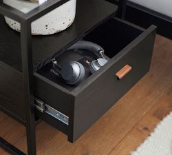 Hardy Nightstand