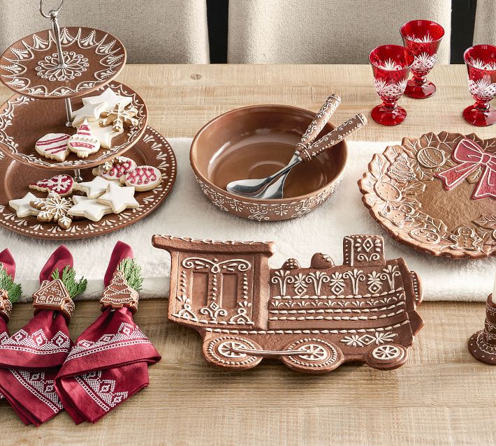 Gingerbread Wreath Stoneware Serving Platter | Pottery Barn