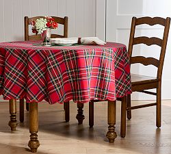Stewart Plaid Scalloped Round Cotton Tablecloth