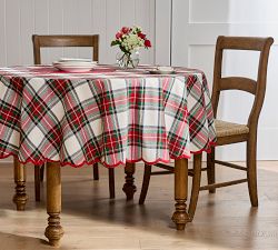 Stewart Plaid Scalloped Round Cotton Tablecloth