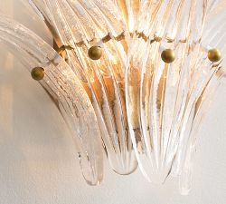 Palmette Glass Leaf Two Tier Sconce (8")