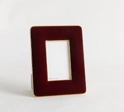 Velvet Frame