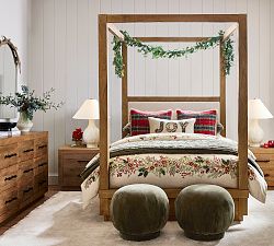 Holly Berry Wreath Duvet Cover