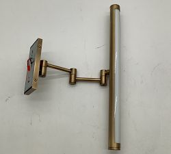 Open Box: Henry Metal Picture Light, Small (16") - Patina Brass