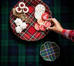 Stewart Plaid Stoneware Scallop Round Appetizer Plates - Set of 4