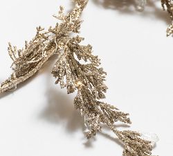 Lit Gold Leaf Garland