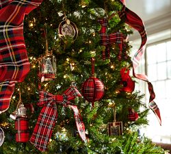Plaid Bow Clip