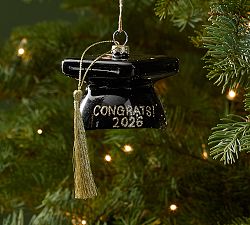 2026 Graduation Cap Ornament