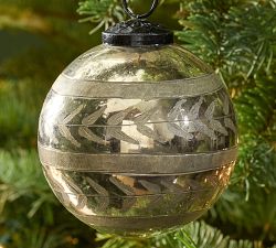 Silver Etched Ivy Ball Ornament