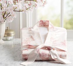 Monique Lhuillier Bouquet Floral Kimono Robe