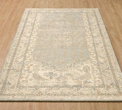 Maybel Handwoven Wool Rug