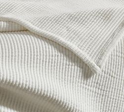Classic Ribbed Blanket