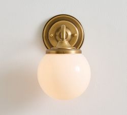 Big Daddy&rsquo;s Antiques Milk Glass Globe Single Sconce (10")