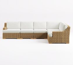 Huntington Wicker 6-Piece Slope Arm Outdoor Sectional (127")