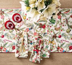 Nostalgic Christmas Icon Cotton Table Runner