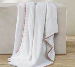 Mae Cozy Throw